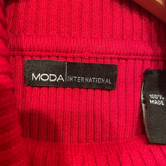 Moda International Red Turtleneck Sweater | Short Sleeve, 100% Cotton - Picture 3 of 5